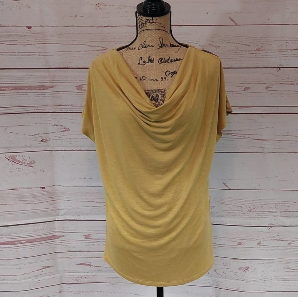 🌕 Soft Surroundings Mustard & Brown M Cold Shoulder Top